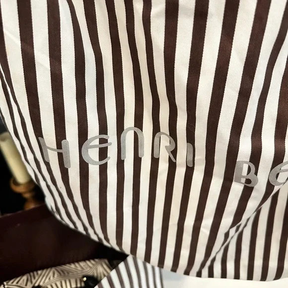 Henri Bendel NWT Disturbed Stripe Barrel Satchel Rare - Picture 15 of 16
